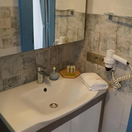 Cayirli Butik * Çeşme